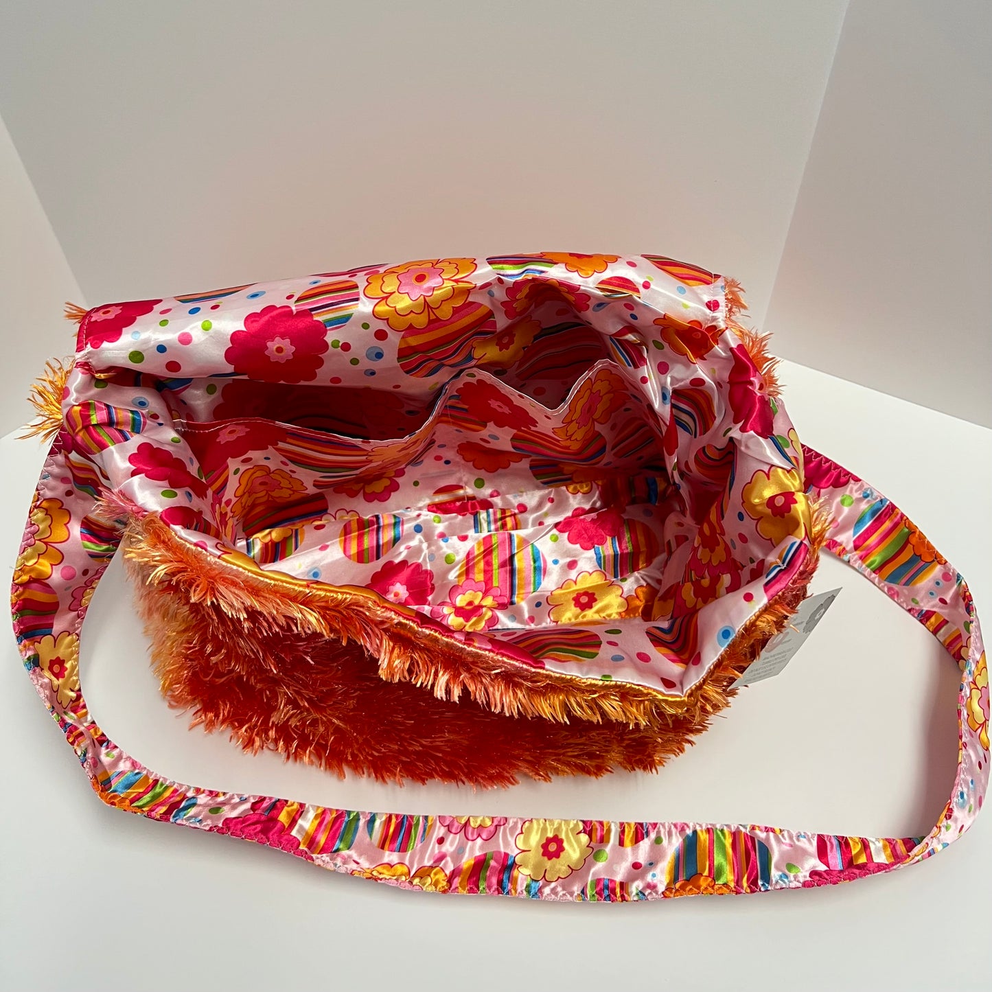 The Freya Messenger Bag